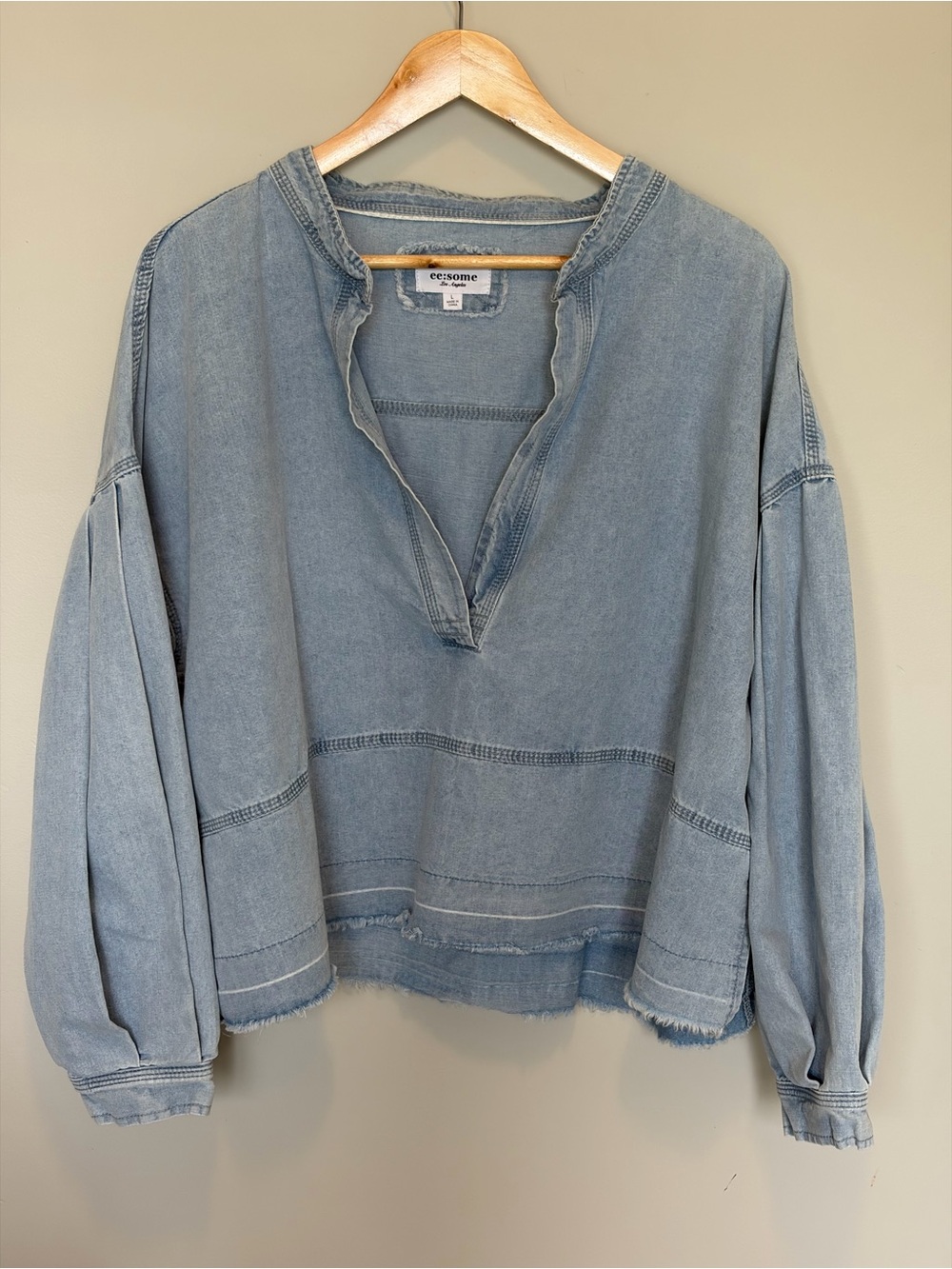 eesome Washed Light Blue V-Neck Denim-Effect Pullover